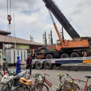 persewaan truk crane 17